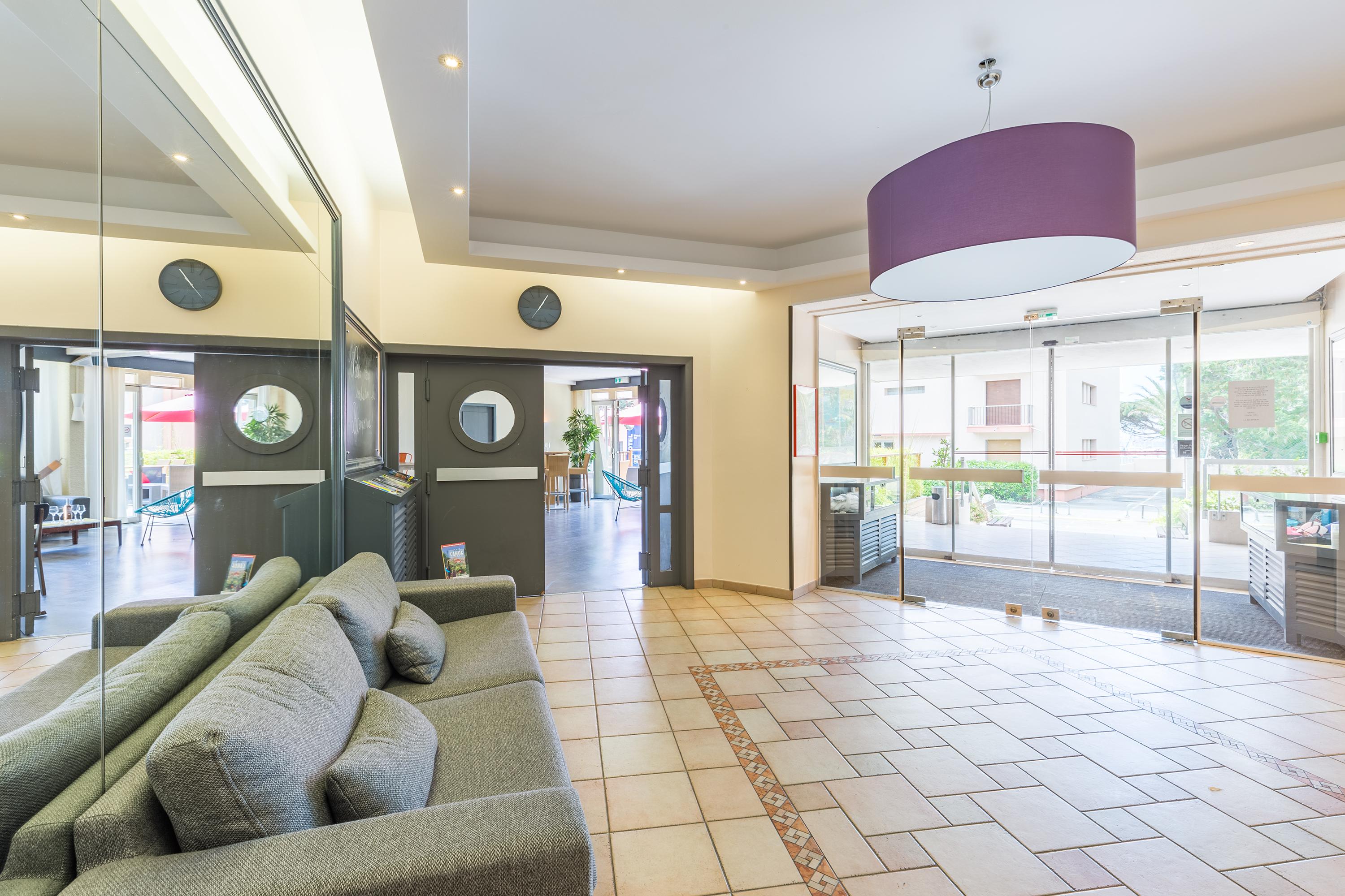Saint-Raphaël Hotel Brise De Mer - Piscine Interieure & Exterieure מראה חיצוני תמונה