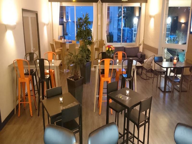 Saint-Raphaël Hotel Brise De Mer - Piscine Interieure & Exterieure מראה חיצוני תמונה